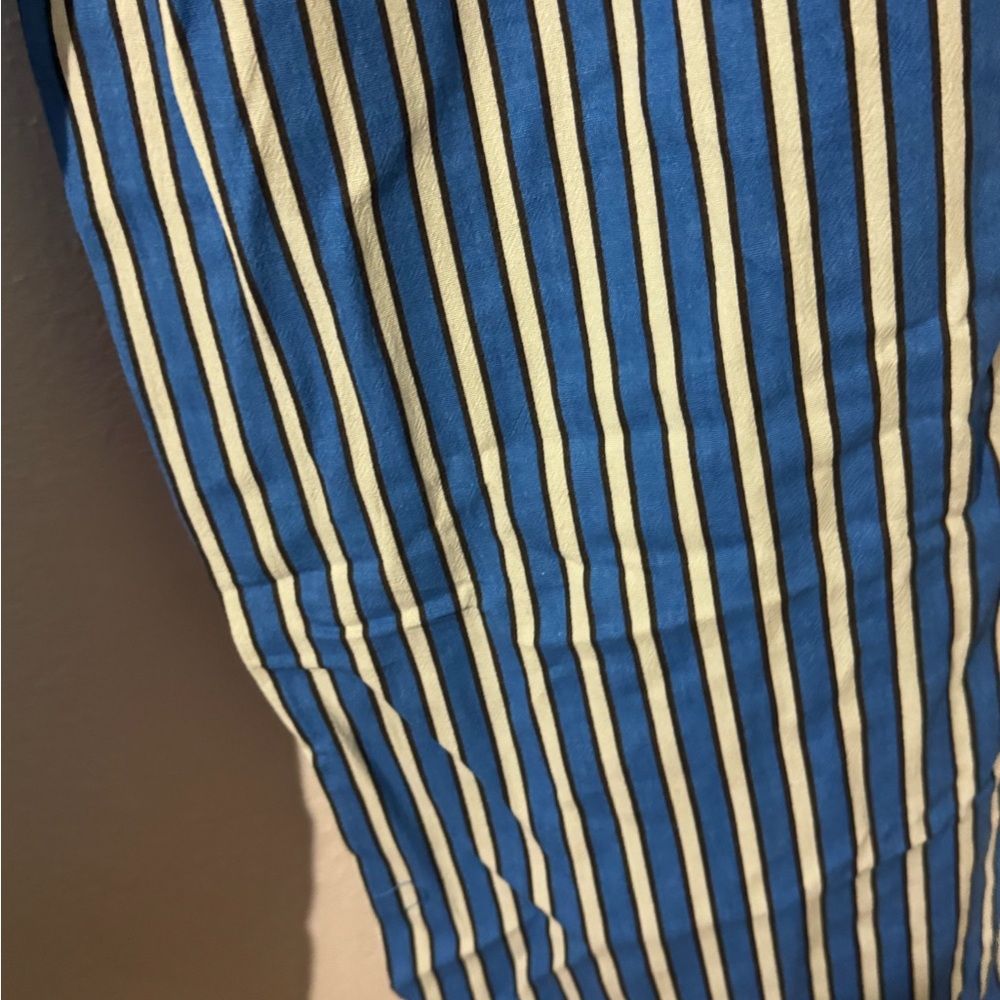 Blue and White Striped Wide-Leg Pants - Picture 4 of 4